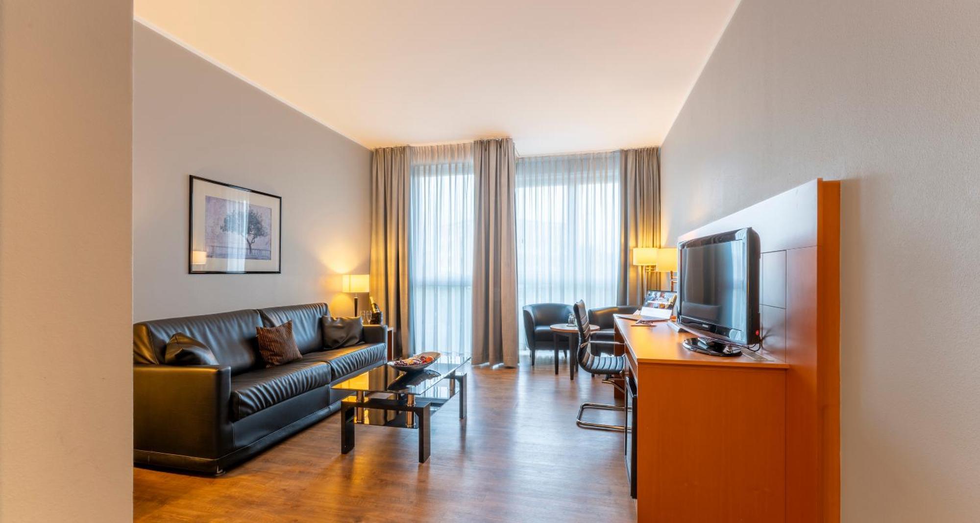 PLAZA Premium Köln Hotel Kültér fotó