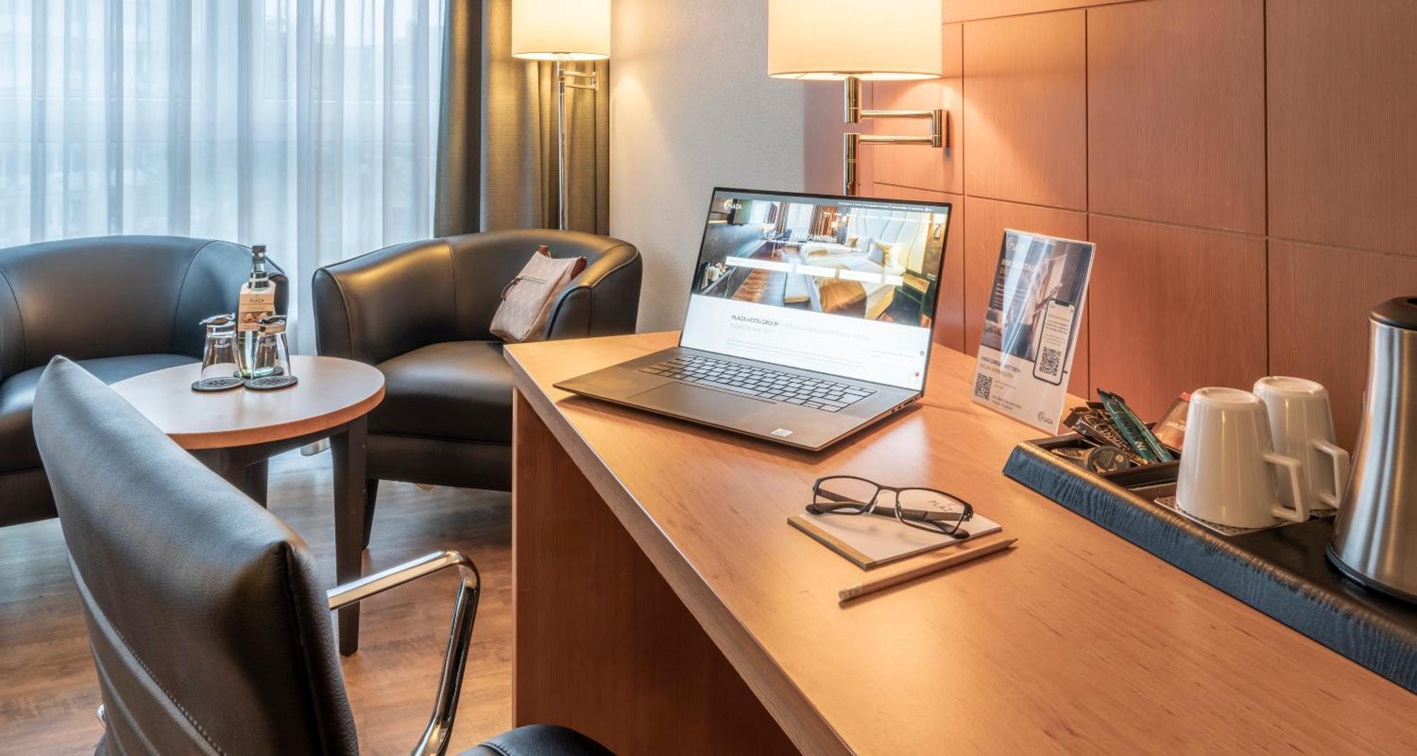 PLAZA Premium Köln Hotel Kültér fotó