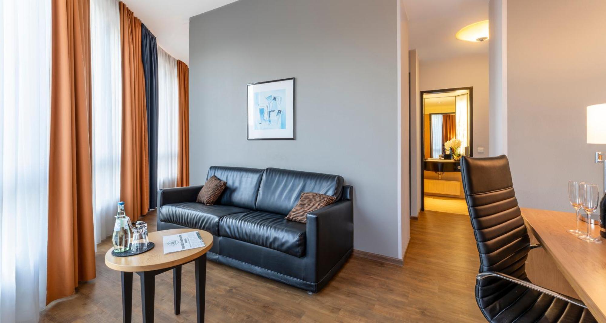 PLAZA Premium Köln Hotel Kültér fotó