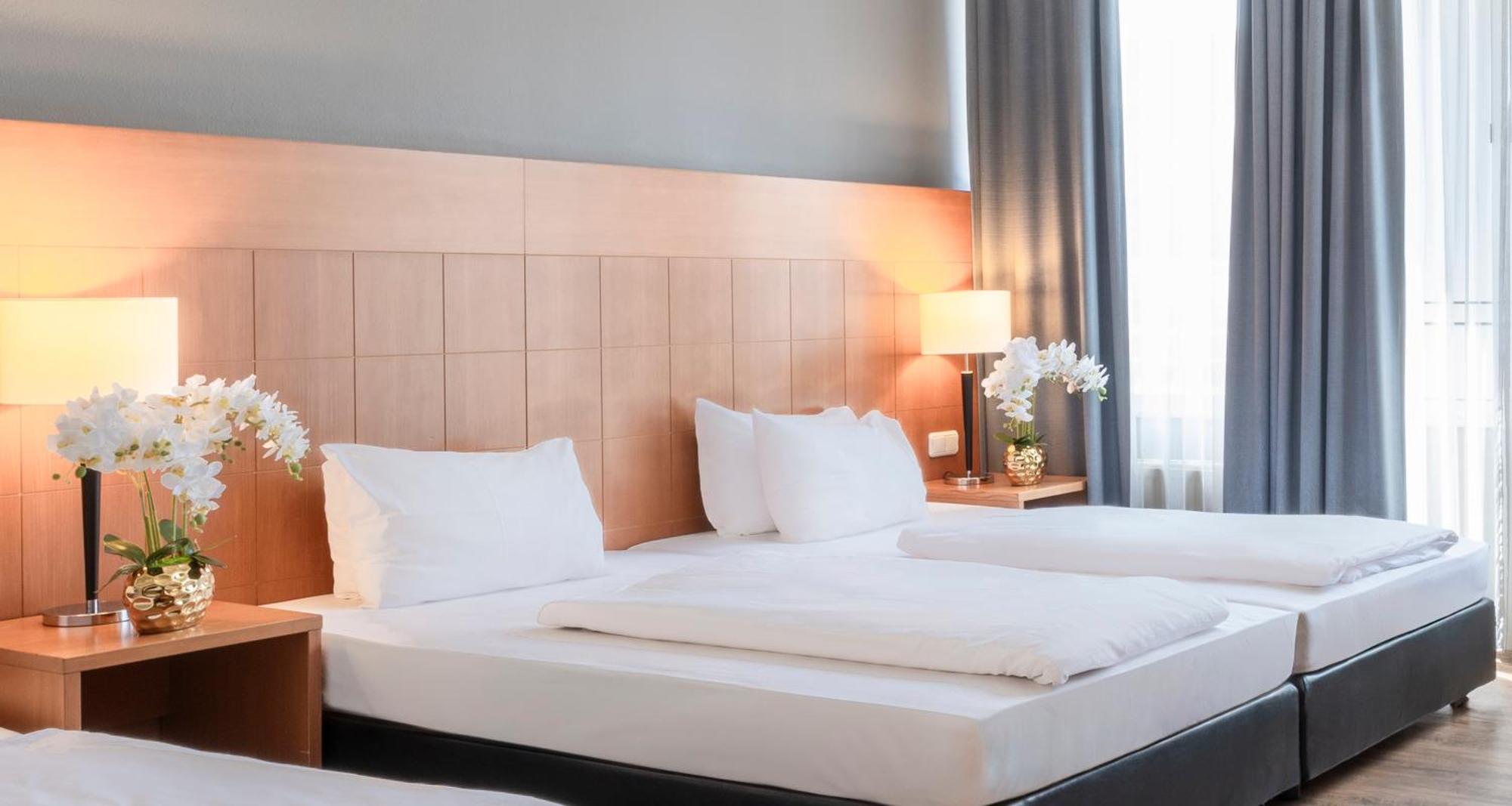 PLAZA Premium Köln Hotel Kültér fotó