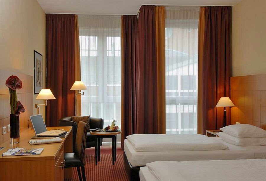 PLAZA Premium Köln Hotel Kültér fotó